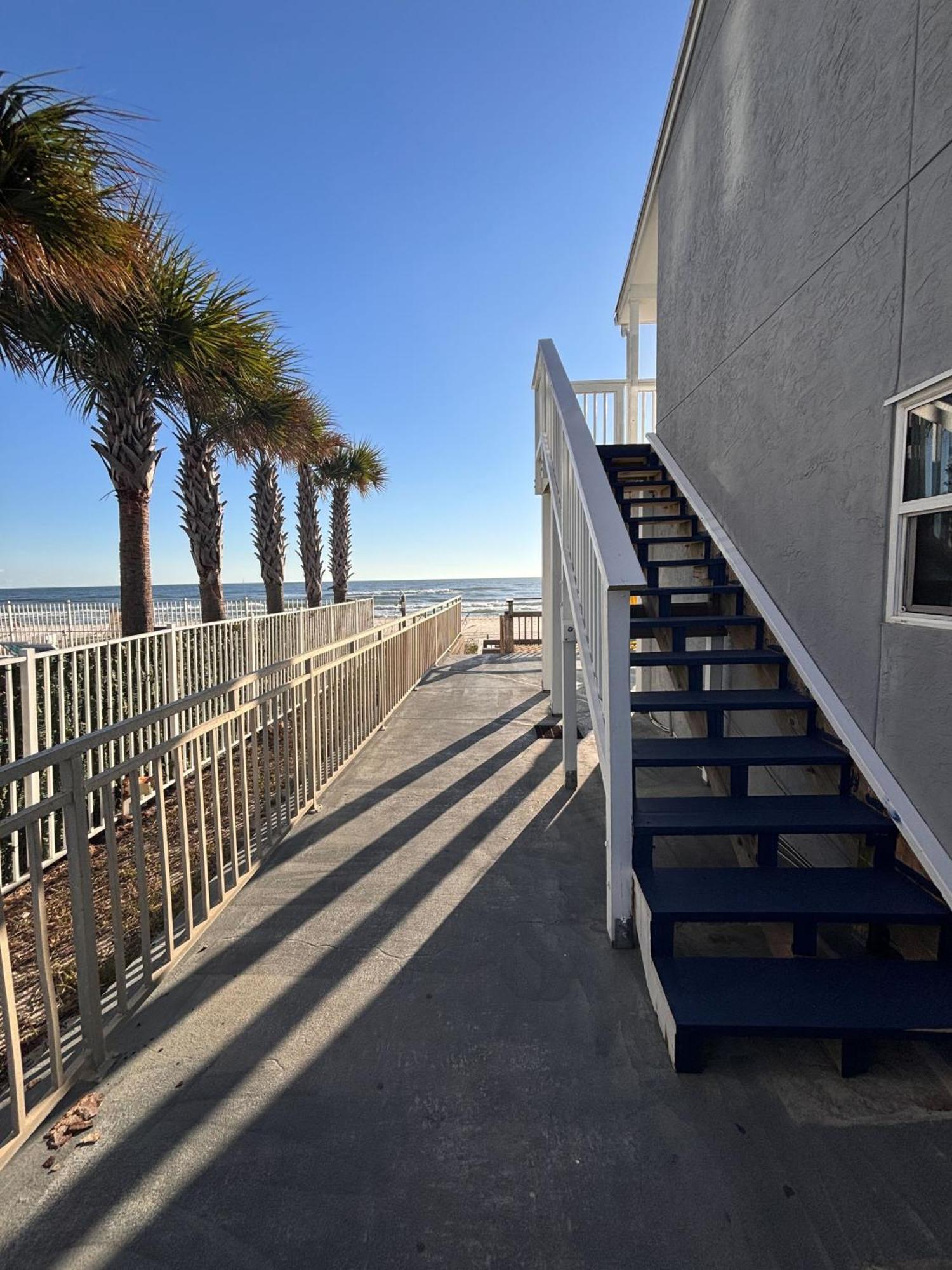 Apartment Front Retreat D1 Panama City Beach